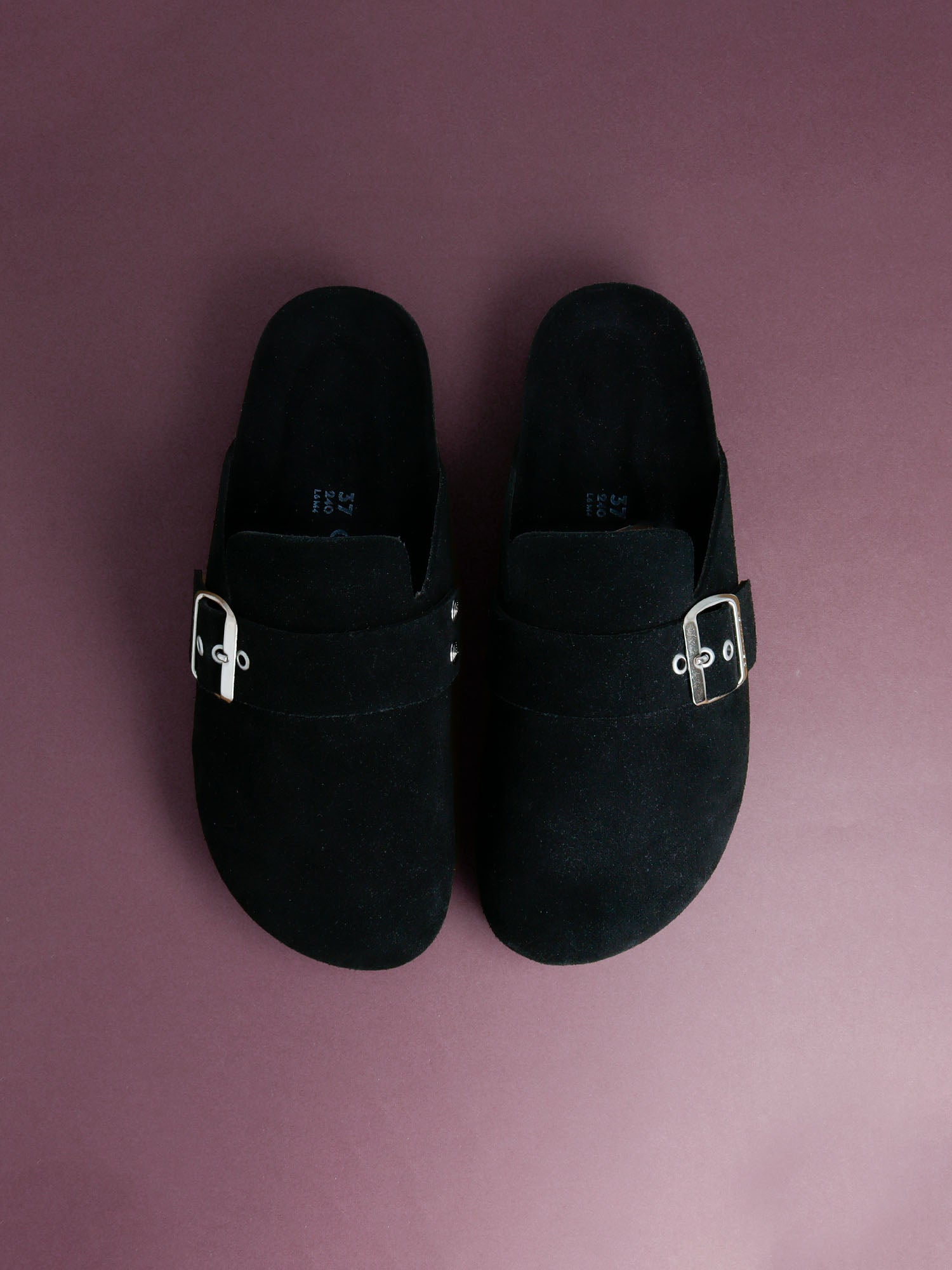 IZAR VELOUR BLACK